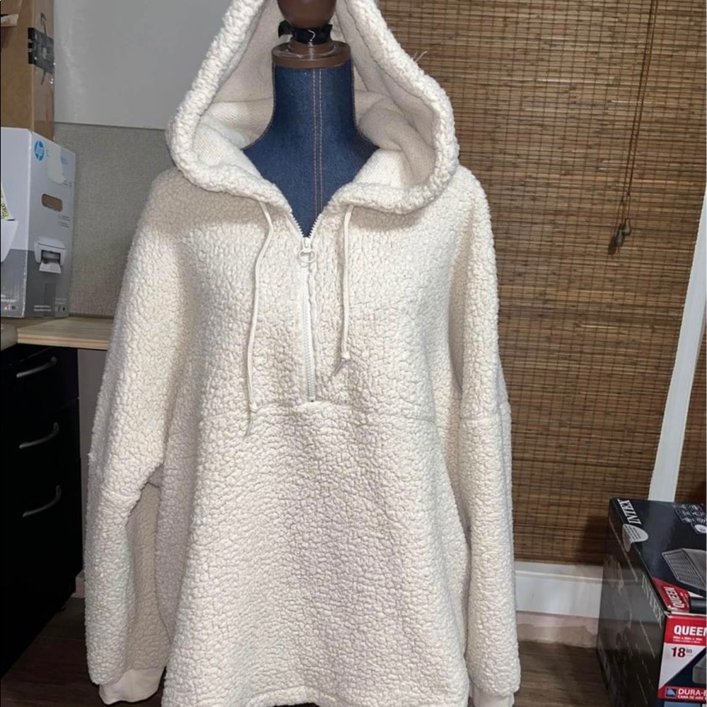 Beige PINK by Victoria’s Secret half zip pullover Sherpa!